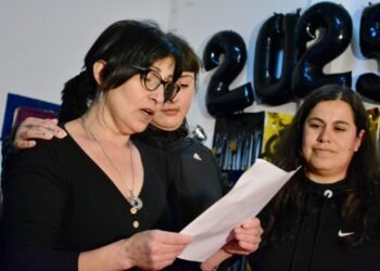 Entrega de diplomas del Plan Fines en Mar de Ajó: acompañamiento comunitario y nuevos sueños cumplidos