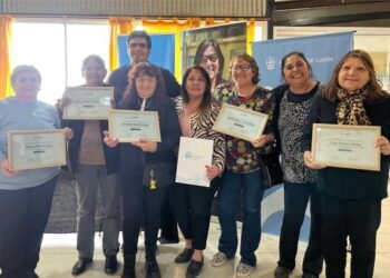Reconocimiento a trabajadoras vecinales de Luján