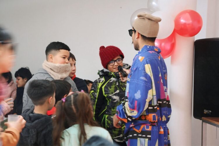 Más de 1200 chicos y chicas disfrutaron las actividades de invierno en La Costa