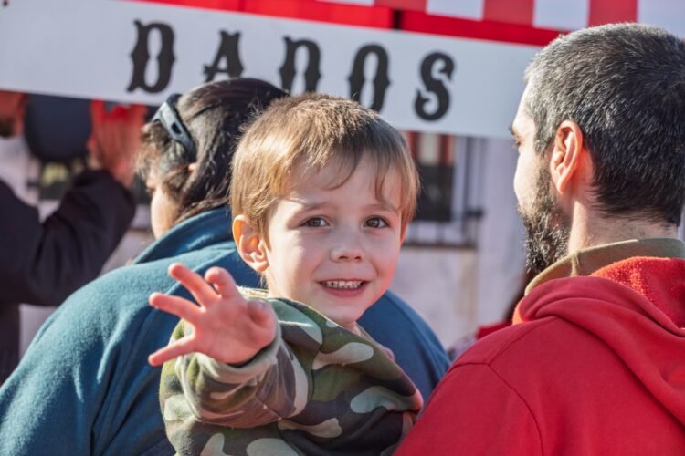 Miles de familias participaron del inicio del Mes de la Niñez en La Costa