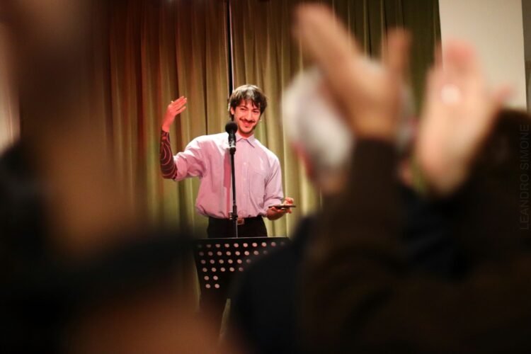 Se inauguró la muestra «Huellas de un caudal» en Santa Teresita