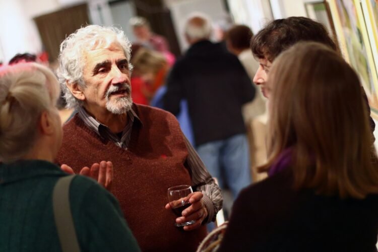 Se inauguró la muestra «Huellas de un caudal» en Santa Teresita