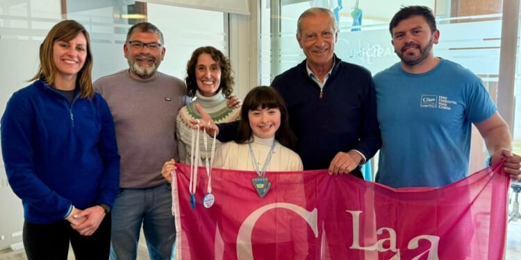 Reconocimiento a Clara Lagos: De La Costa al Seleccionado Argentino Junior y Campeona Nacional en Natación Adaptada