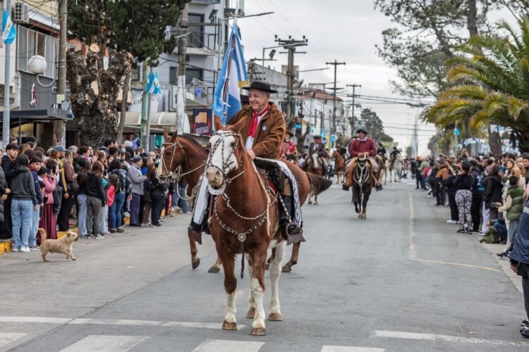 El Partido de La Costa conmemoró el paso a la inmortalidad del General José de San Martín en Mar de Ajó
