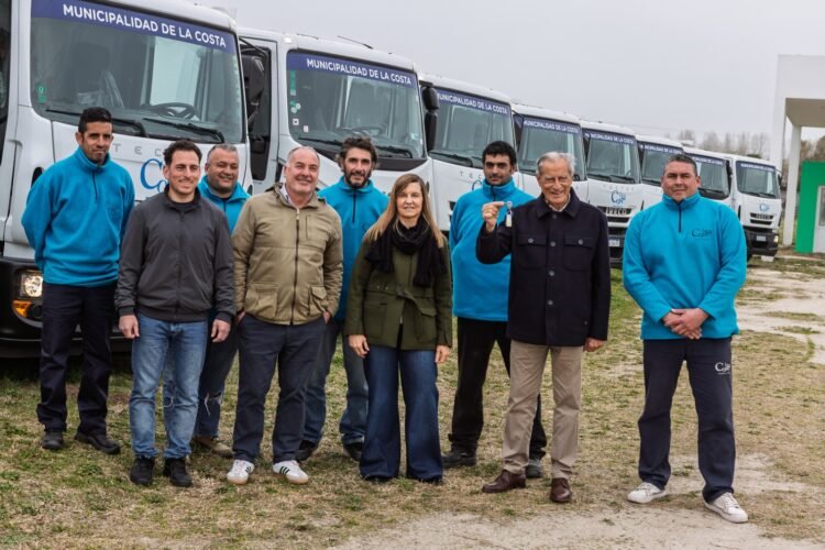 Se sumaron 10 camiones más para fortalecer los servicios públicos en La Costa