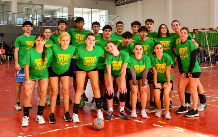 La Costa dio inicio a la 17ª edición de las Olimpiadas Escolares con más de 800 estudiantes en competencia