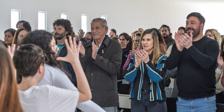 Fortalecimiento en infraestructura escolar: ya están funcionando más aulas nuevas en la Escuela de Bellas Artes de Mar Ajó