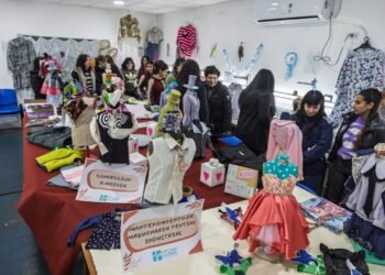 Gran convocatoria en la 3ª Expo Educativa del Centro Formación Laboral 401 de La Lucila del Mar