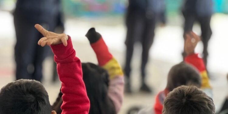 Los Guardianes de la Seguridad Vial llegaron a jardines de infantes de La Costa