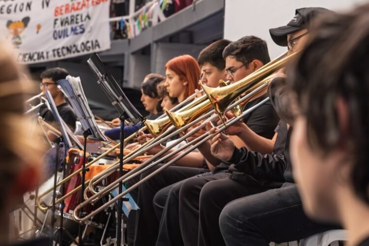 La Costa recibe a más de 1.200 estudiantes en el 52° Encuentro Provincial de Educación, Arte, Ciencia y Tecnología