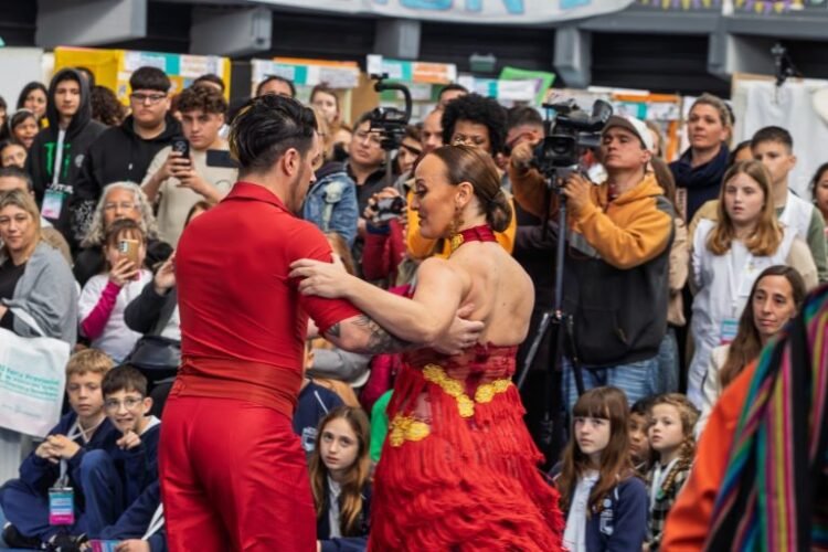 La Costa recibe a más de 1.200 estudiantes en el 52° Encuentro Provincial de Educación, Arte, Ciencia y Tecnología