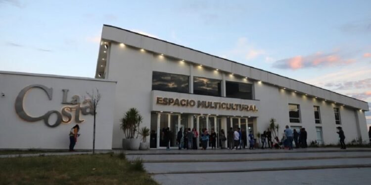 Seminario de Dibujo Anatómico en Mar de Ajó: una inmersión en la estructura del cuerpo humano