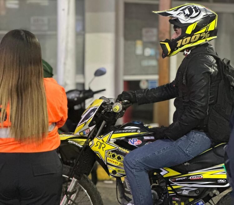 Operativo masivo de control de motos con escapes modificados en La Costa