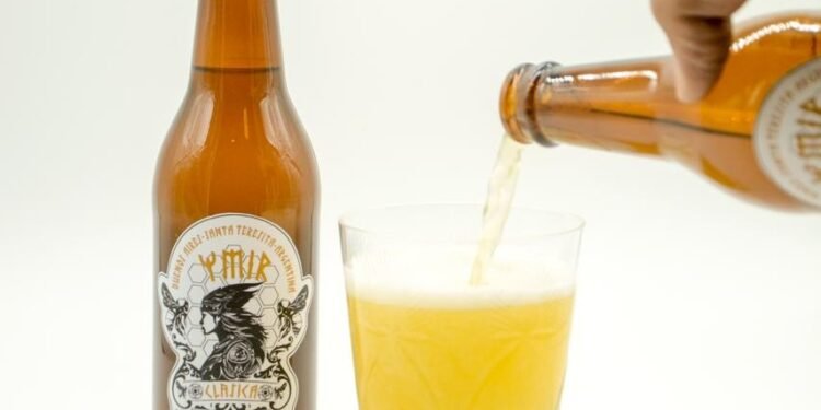 Hidromiel Ymir, el sabor costero que conquistó el podio en la Copa Hidromiel Argentina