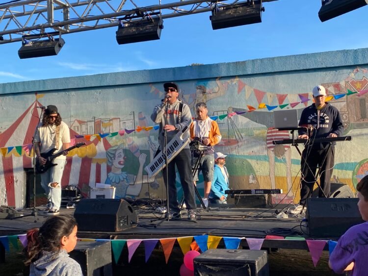 Con shows y actividades al aire libre, se celebró la llegada de la primavera en San Bernardo