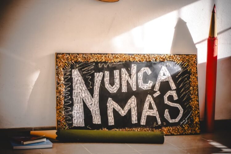 Santa Teresita vivió una multitudinaria y emotiva 11.ª edición de Mar de Lápices