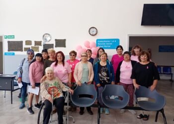 Octubre Rosa: Charla preventiva sobre cáncer de mama en el Hospital de San Clemente del Tuyú