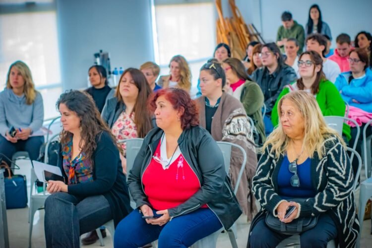 La Costa fortalece las políticas de infancia y adolescencia con el programa MUNA