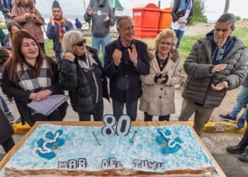 Mar del Tuyú celebró 80 años de historia junto a su comunidad