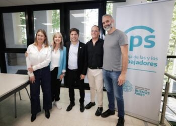 LA OFICINA DEL IPS EN SALADILLO CONTÓ CON LA VISITA DE AXEL KICILLOF