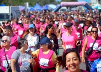 La Costa conmemora el mes de sensibilización sobre el cáncer de mama con actividades abiertas a la comunidad