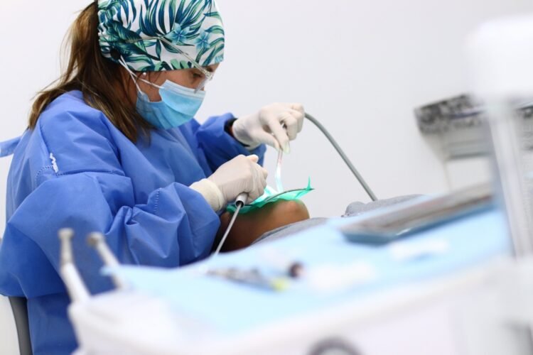 Día de la Odontología Latinoamericana: La Costa celebra a sus profesionales y fortalece la prevención