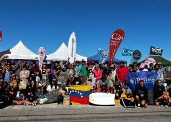 Surfing Santa vivió una gran tercera fecha del circuito regional en Santa Teresita