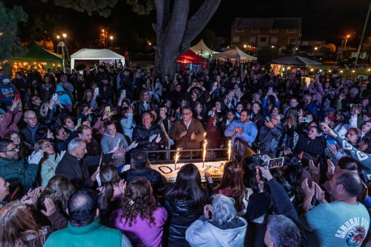 San Clemente celebró su 90 aniversario con la entronización del Santo Patrono y la bendición del Pórtico Histórico