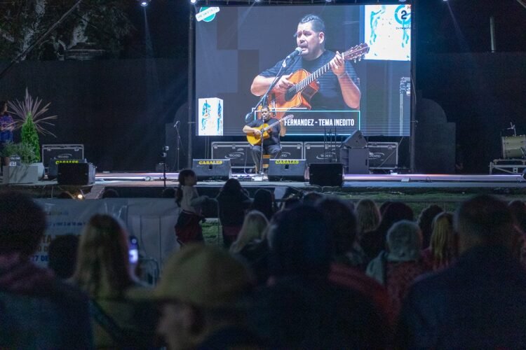 Santa Teresita volverá a ser sede este fin de semana del Pre Cosquín con la presencia estelar de Bruno Arias