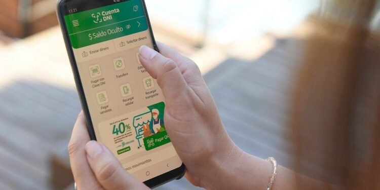 CONTINÚAN LOS BENEFICIOS DE CUENTA DNI PARA LAS PERSONAS JUBILADAS