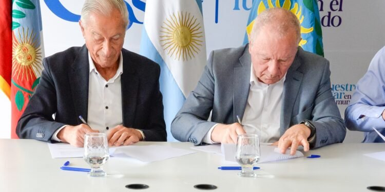 La Costa y Catamarca firmaron un convenio de cooperación productiva, cultural y turística