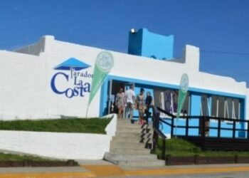 Charlas de conciencia ambiental en los Paradores Municipales de La Costa