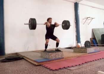 Trabajos físicos y planificación anual de deportistas del Centro Municipal de Alto Rendimiento