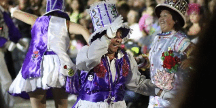 Carnavales 2026: San Clemente vivirá tres noches de corsos en la Avenida San Martín