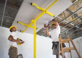 Se realizan obras en los polideportivos municipales de Santa Teresita y Mar de Ajó