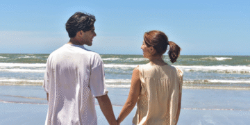 Se presenta el nuevo Paseo de los Enamorados en Lucila del Mar, Capital del Amor