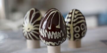 Huevos y roscas de Pascua de elaboración local para esta Semana Santa