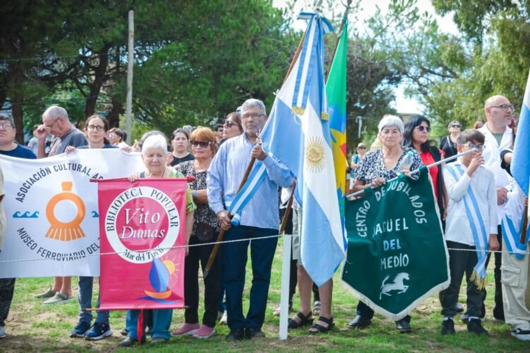 Con un emotivo acto, La Costa rindió homenaje a los Veteranos y los Caídos en Malvinas