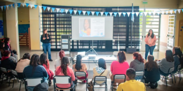 Comenzaron las charlas sobre el uso responsable de pantallas en la primera infancia