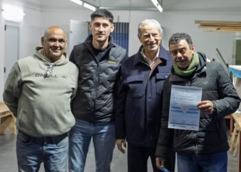 Se entregaron los diplomas del curso de construcción en seco dictado en La Costa