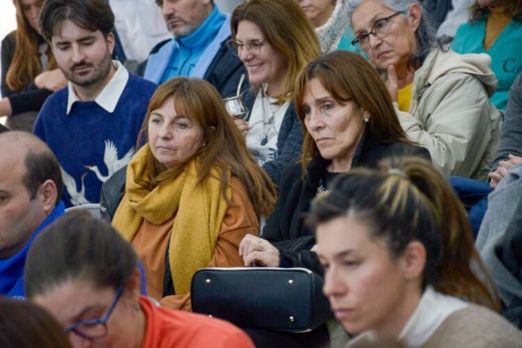 La Costa presentó la nueva Plataforma de Atención Primaria y relanzó la estrategia integral “Cuidar la Vida”