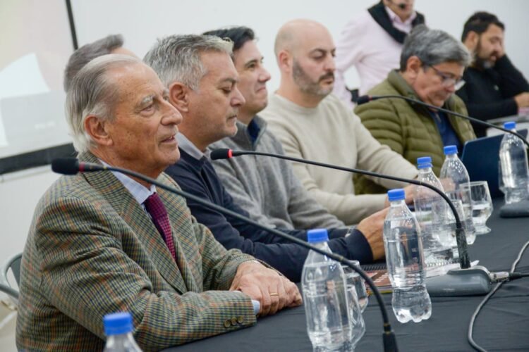 La Costa presentó la nueva Plataforma de Atención Primaria y relanzó la estrategia integral “Cuidar la Vida”