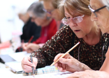 Lugares, días y horarios de los talleres de promoción integral para adultos y adultas mayores