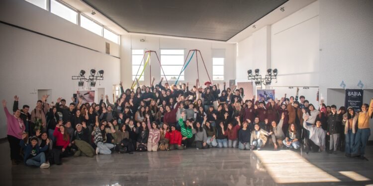 Más de 200 jóvenes participaron en Mar de Ajó del primer encuentro distrital 2026 de “Jóvenes y Memoria”