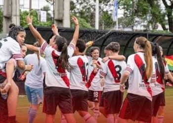 Candelaria Murillo convirtió un gol en la final del título internacional de River
