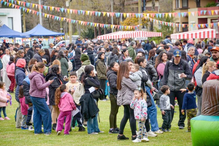 El Mes de la Niñez comenzó a recorrer las localidades de La Costa