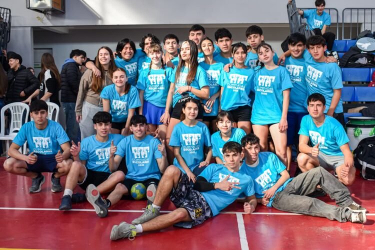 Con estudiantes de las 20 escuelas secundarias de La Costa, comenzó la 18ª edición de Olimpiadas Escolares