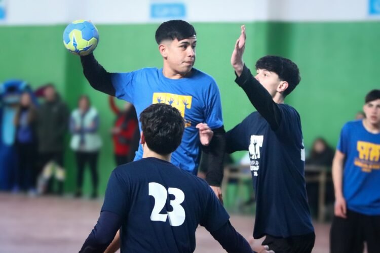 Se juegan las finales de handball de la 18ª edición de Olimpiadas Escolares