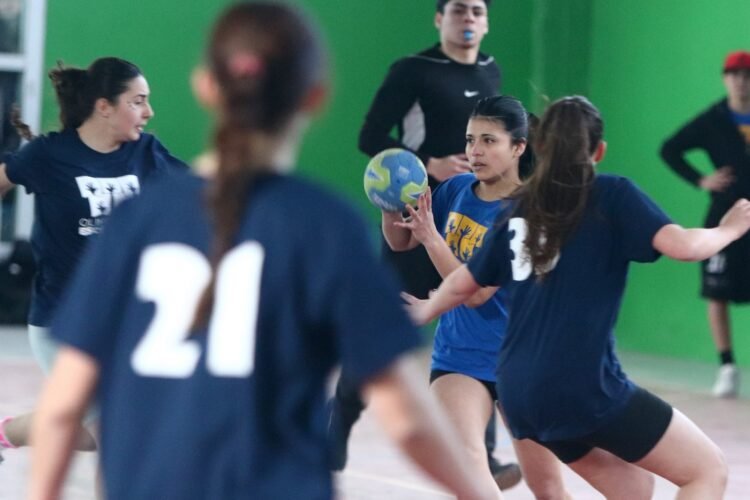 Se juegan las finales de handball de la 18ª edición de Olimpiadas Escolares