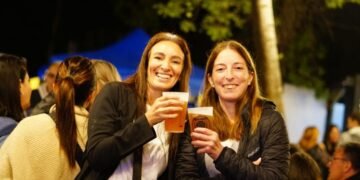 Oktubre Fest: tres jornadas de cerveza artesanal, destilados, gastronomía y música en vivo